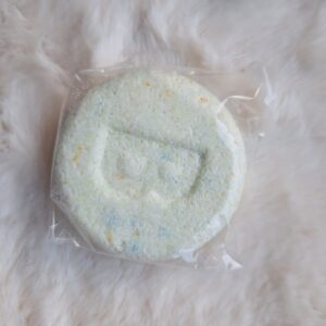 avo nice hair day shampoo bar