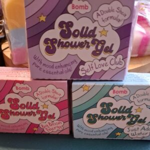 Solid Shower gel 3 nieuwe geuren self love club , just add water , big bloom engery