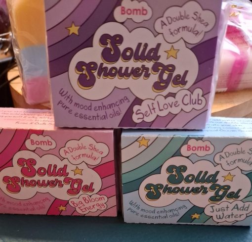 Solid Shower gel 3 nieuwe geuren self love club , just add water , big bloom engery