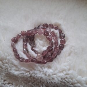 Aardbeikwarts armband