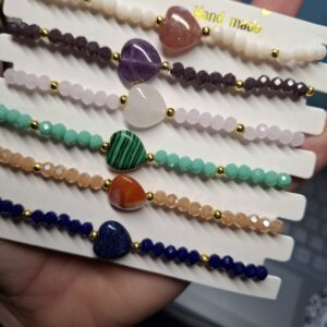 6 edelstenen hart armbandje