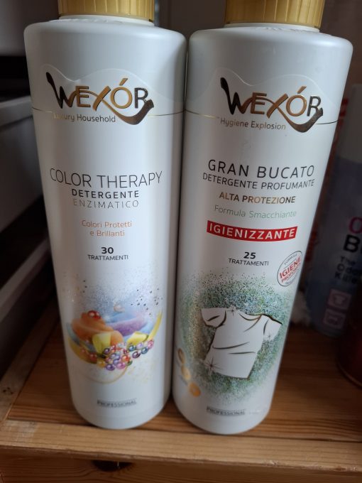 Wasmiddel wexor 2 soorten extra hygiëne en color therapy